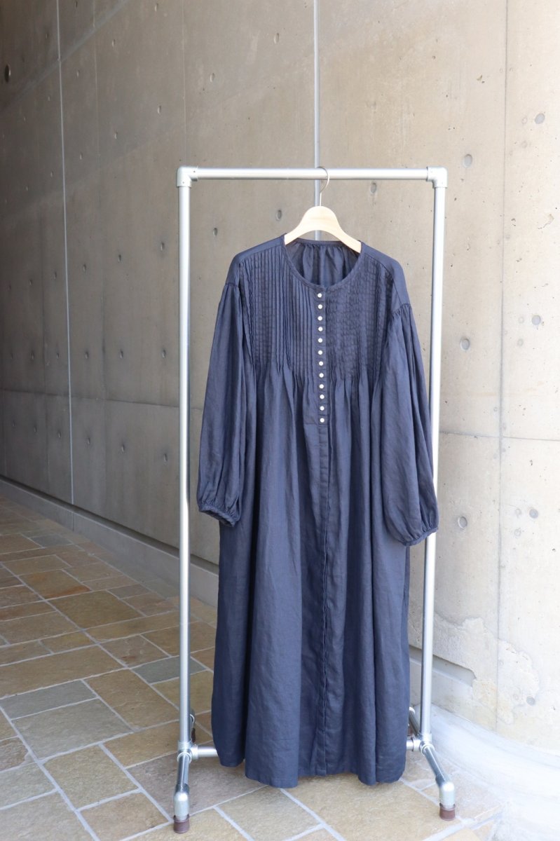 画像5: 10%OFF SALE【08Mab】多ボタン比翼ピンタックボリュームワンピース (5)