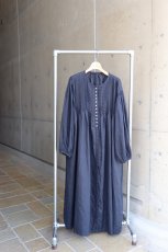 画像5: 【08Mab】多ボタン比翼ピンタックボリュームワンピース (5)