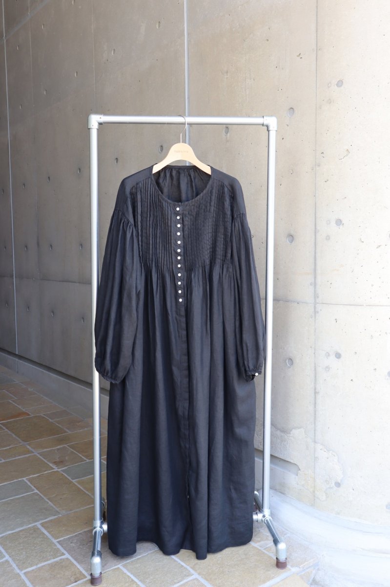 画像3: 10%OFF SALE【08Mab】多ボタン比翼ピンタックボリュームワンピース (3)