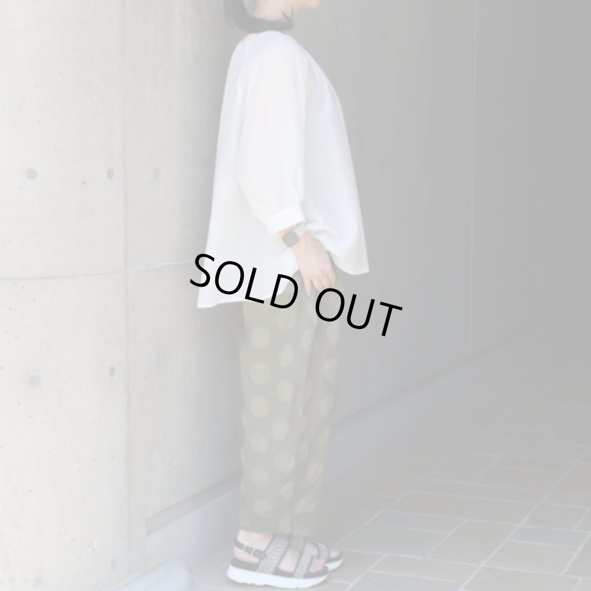 画像8: 【NARU FACTORY】綿麻シーチング塩縮ドットエッグパンツ (8)