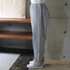 画像2: 【NARU FACTORY】先染めヒッコリーコージーパンツ (2)