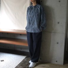 画像6: 【ista-ire】小花柄プリント　ネックリボンギャザーブラウス (6)