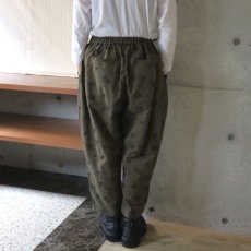 画像3: 【ista-ire】麻調ポプリン　オリーブ柄刺繍istaパンツ (3)