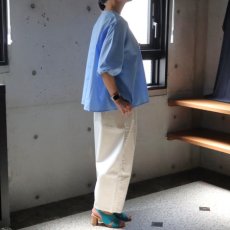 画像8: 【NARU FACTORY】 エッセンシャルブロード バルーンスリーブシャツ (8)