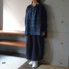 画像7: 【08Mab】14番手リネンＶネックギャザーブラウス (7)