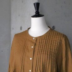 画像9: 【08Mab】ピンタックボリュームブラウス (9)