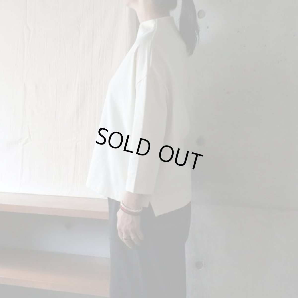 画像4: 20％OFF SALE【NARU FACTORY】デラヴェジャージー ポーセリンシャツ (4)