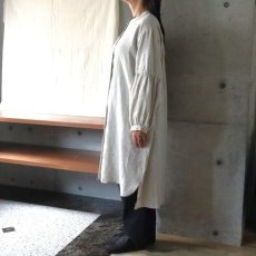 画像4: 【08Mab】ボリューム袖隠しボタンチュニック (4)