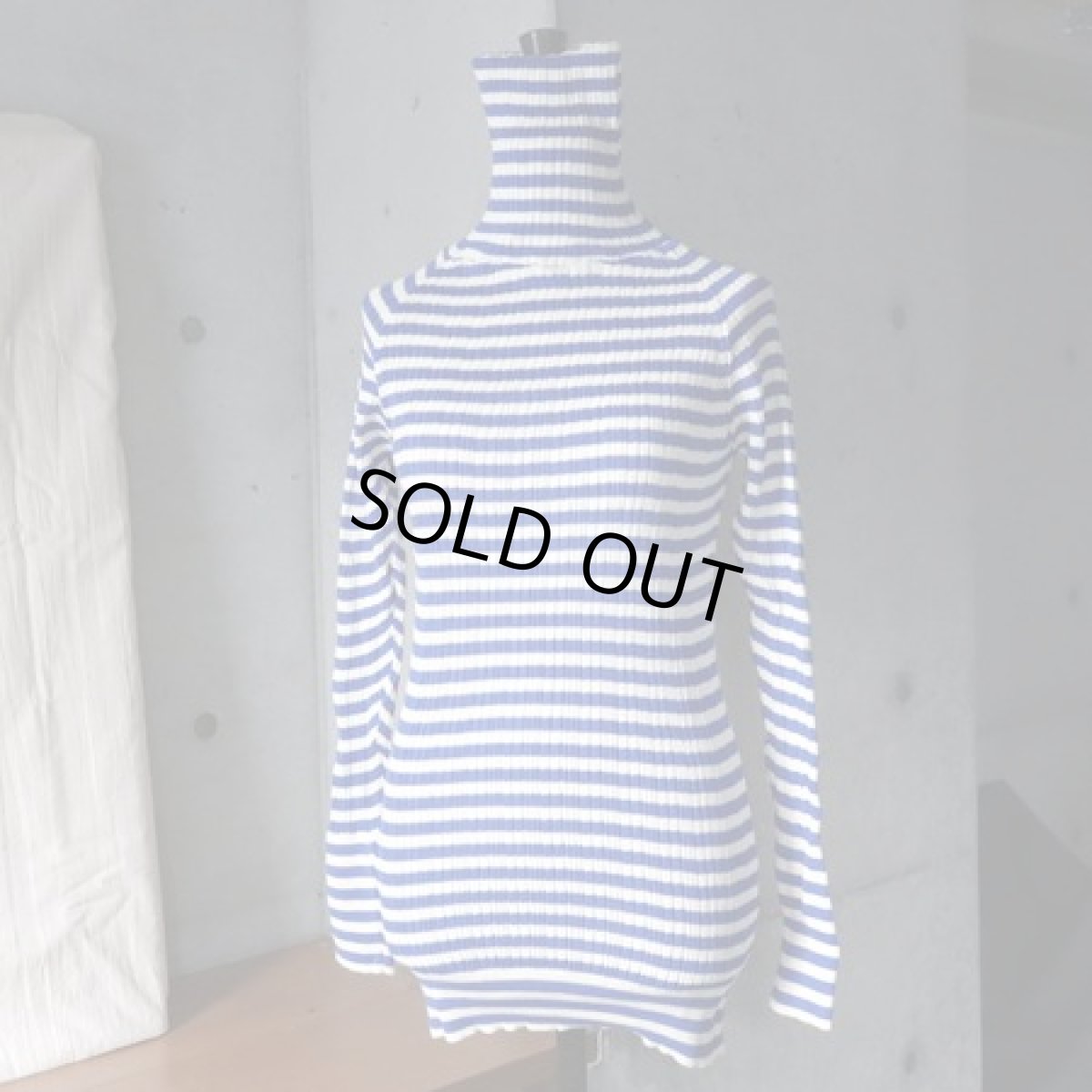 画像14: 20％OFF SALE【NARU FACTORY】綿コーマ ランダムリブBDタートルネック (14)