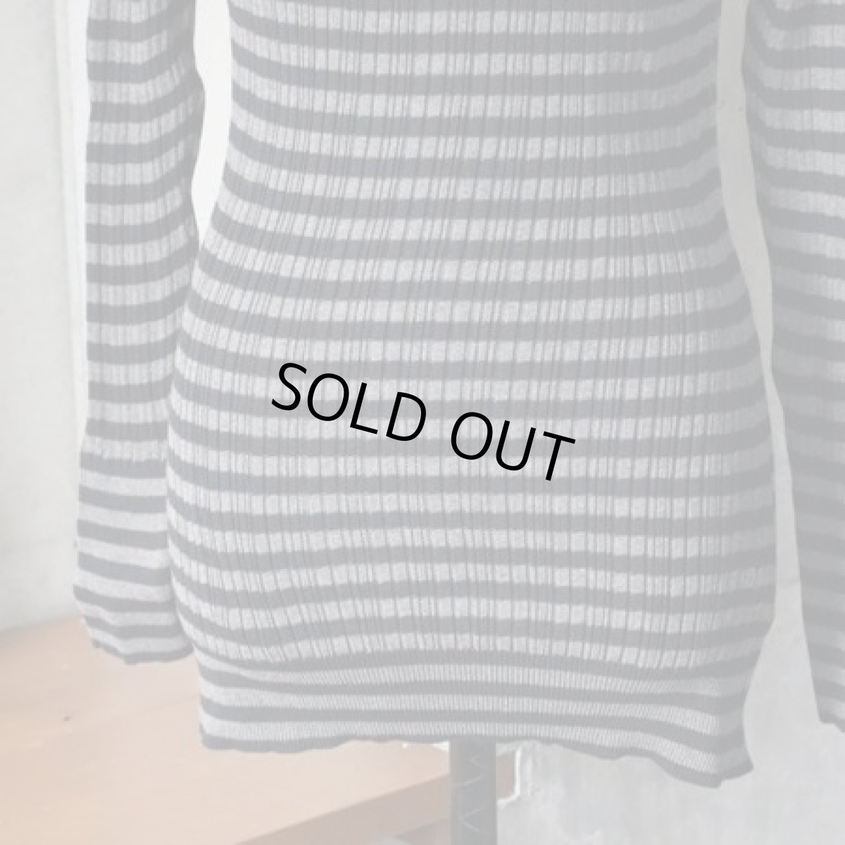 画像4: 20％OFF SALE【NARU FACTORY】綿コーマ ランダムリブBDタートルネック (4)