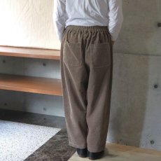 画像16: 【ista-ire】太畝コーデュロイルーフポケットパンツ (16)