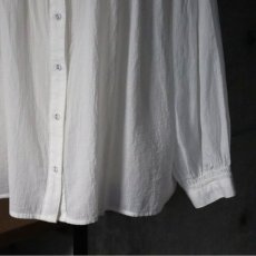 画像13: 【ista-ire】しわコットンローン×ドビードット異素材切替ギャザーブラウス (13)