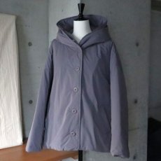 画像7: 【ista-ire】ピーチ起毛中綿フードショートコート (7)