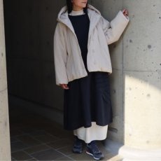 画像18: 【ista-ire】ピーチ起毛中綿フードショートコート (18)