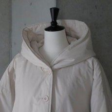 画像37: 【ista-ire】ピーチ起毛中綿フードショートコート (37)