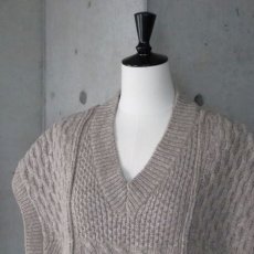 画像8: 【NARU FACTORY】NATURAL COLORED WOOL 柄編みニットベスト (8)