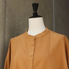 画像13: 【ista-ire】細畝コーデュロイ脇ギャザーブラウス (13)