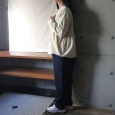 画像5: 【ista-ire】細畝コーデュロイ脇ギャザーブラウス (5)