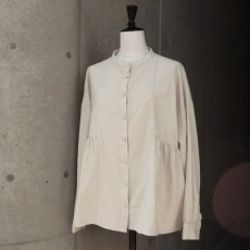 画像8: 【ista-ire】細畝コーデュロイ脇ギャザーブラウス (8)