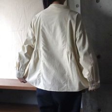 画像3: 【ista-ire】細畝コーデュロイ脇ギャザーブラウス (3)
