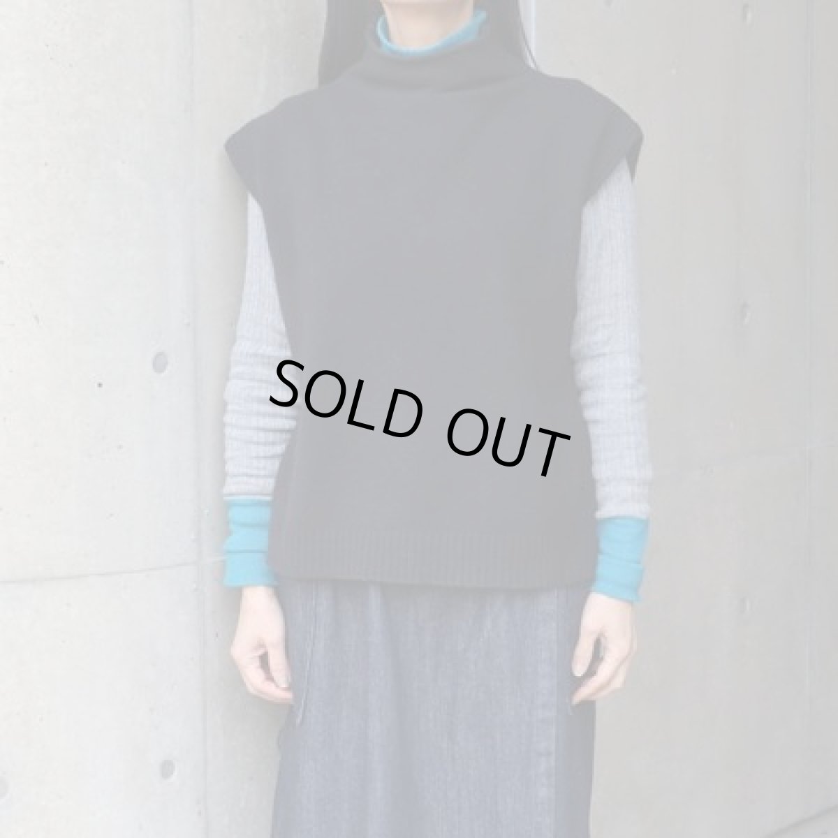 画像1: 30%OFF SALE【08Mab】リサイクルポリコットンハイネックベスト (1)