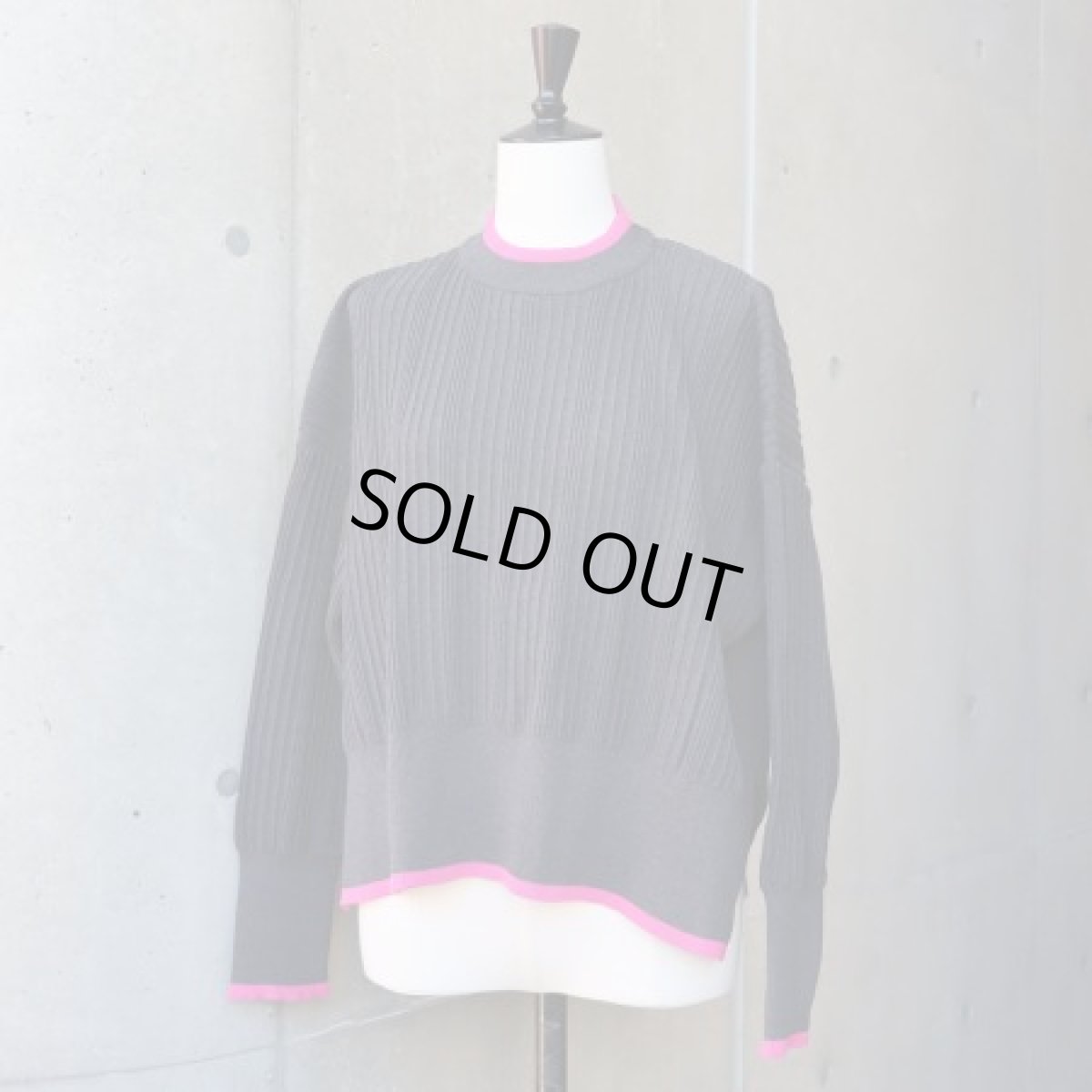 画像14: 【NARU FACTORY】Hidamari cttn ワイドリブバイカラーコモドニット (14)