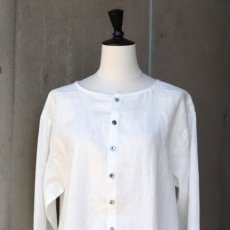 画像21: 【08Mab】14番手リネン前後着ノーカラーブラウス (21)