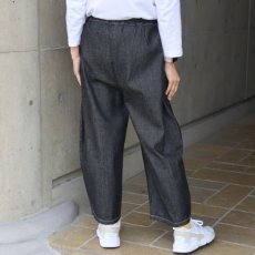 画像25: 【NARU FACTORY】8オンスムラデニム エッグパンツ (25)