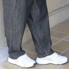 画像11: 【NARU FACTORY】8オンスムラデニムコージーパンツ (11)