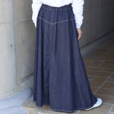 画像5: 【NARU FACTORY】8オンスムラデニム ノッポスカート (5)