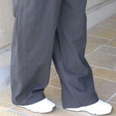 画像30: 【NARU FACTORY】シーチングハンドワッシャーノッポパンツ (30)