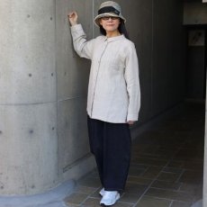 画像5: 【08Mab】14番手リネンアシンメトリー切り替えシャツ襟ブラウス (5)