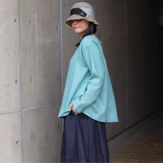 画像13: 【08Mab】14番手リネン前後着ノーカラーブラウス (13)