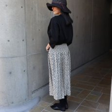 画像13: 【Crescendo Yonezawa】米沢織ジャカードスカートドット柄 (13)