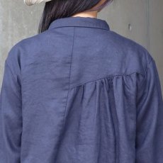 画像7: 【08Mab】14番手リネンアシンメトリー切り替えシャツ襟ブラウス (7)