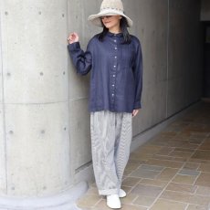 画像8: 【08Mab】14番手リネンアシンメトリー切り替えシャツ襟ブラウス (8)