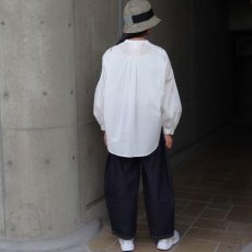 画像12: 【ista-ire】コットンローンピンタックシャツ (12)
