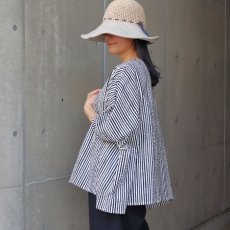 画像15: 【NARU FACTORY】60ローンリップルチェック＆ストライプ ゆったりブラウス (15)