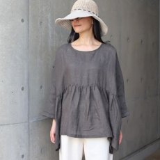 画像1: 【08Mab】リネンシャンブレー2wayギャザーブラウス (1)