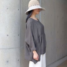 画像2: 【08Mab】リネンシャンブレー2wayギャザーブラウス (2)