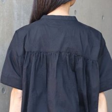 画像7: 20%OFF SALE【ista-ire】コットンポプリンダリア刺繍多釦ブラウス (7)