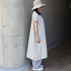 画像13: 【08Mab】9番手リネンセンタータックノースリーブワンピース (13)