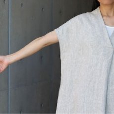 画像20: 【08Mab】9番手リネンセンタータックノースリーブワンピース (20)