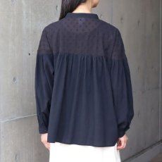画像3: 20%OFF SALE【ista-ire】しわコットンローン×ドビードット異素材切替ギャザーブラウス (3)