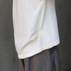 画像8: NARU FACTORY ムラ糸リサイクル天竺コクーン半袖Tシャツ (8)