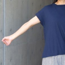 画像17: NARU FACTORY ムラ糸リサイクル天竺コクーン半袖Tシャツ (17)