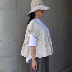 画像1: 【ista-ire】コットンラミー　ラッフルブラウス (1)