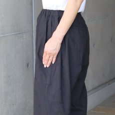 画像22: 10%OFF SALE ista-ire 麻(リネン)調ポプリン オリーブ柄刺繍istaパンツ (22)