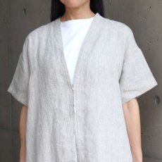 画像24: 08Mab ヨーロピアンリネン　ファスナーあきショート羽織 (24)