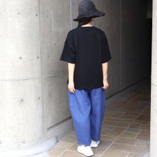 画像21: ista-ire コットン天竺×国産花柄　単色花柄スクエアTEE (21)